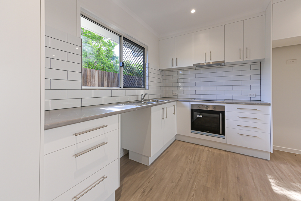 RHL Units 165 Bargara Rd gallery image 8
